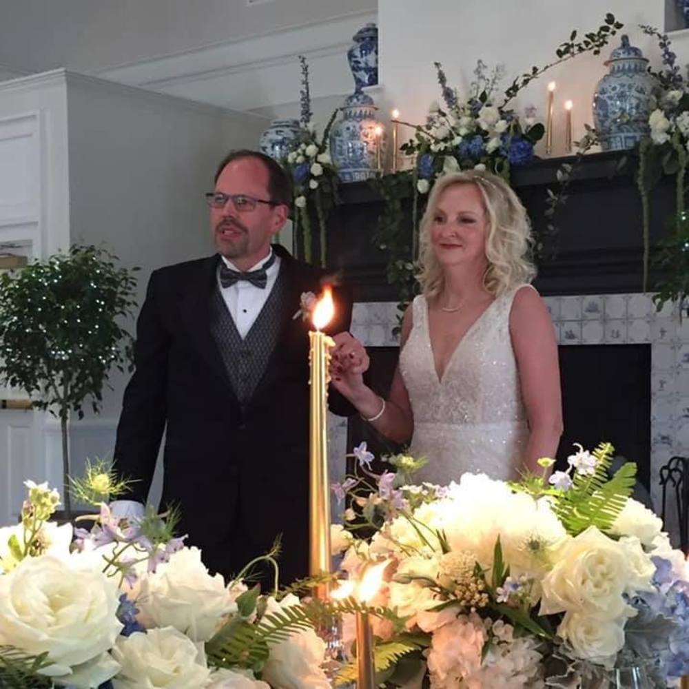 Meet your Posher, Jennifer